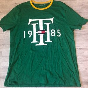 Men Tommy Hilfiger Size XL Green T-shirt Tee Short Sleeve Crew Neck